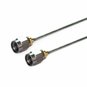 2.92mm to 2.4mm using Flexiform 405 Semi-flexible Cable,DC-40GHz